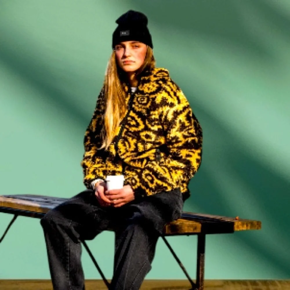 Yellow and Black Patterned Jacket with hoodie 100 % Wool UNIQUE - Picture 1 of 13